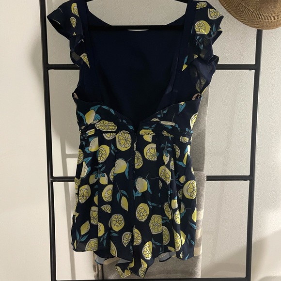 *NEW* Fame & Partners Vorsane Romper size 4 lemons! - Picture 7 of 9